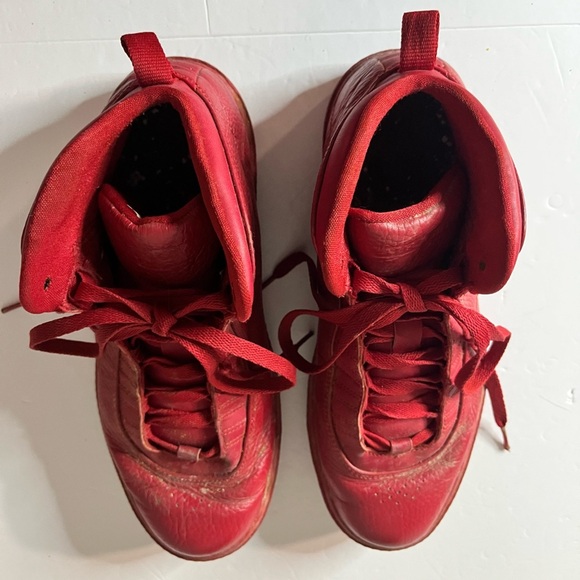 Nike Air Jordan Retro 1 High Red Leather Sneakers Men’s Size 9.5 - Rare Edition - Picture 2 of 10